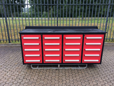 [Other] Workbench Caterpillar new unused (E)