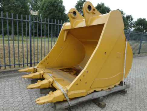 CAT 374 CAT bucket