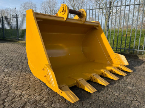 CAT 374 lre Bucket