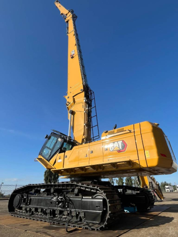 CAT 395 UHD new unused 2025